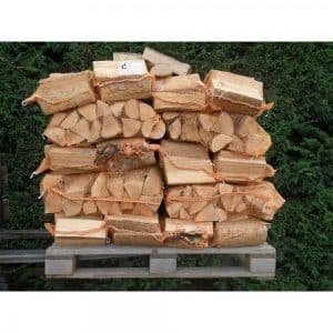 40 Säcke à Trockenholz – 100% Esche – 8 kg